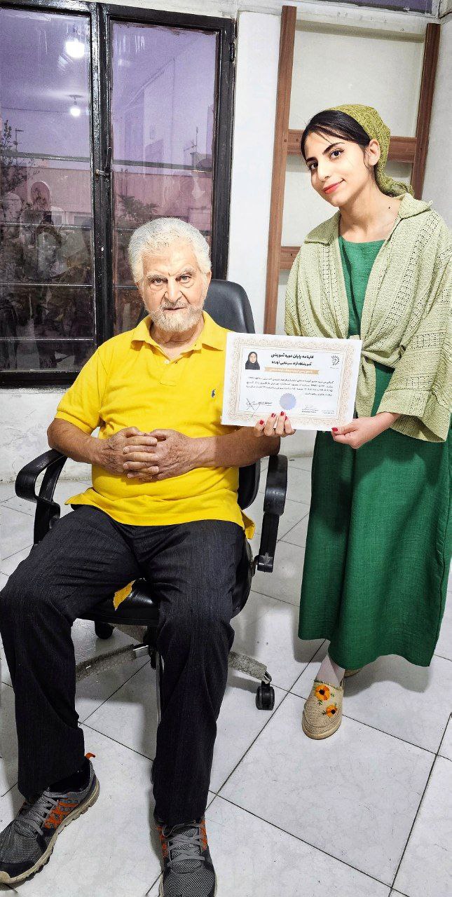  آتوسا صادقی اردوبادی 